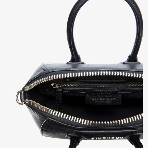 Givenchy Mini Antigona in Black Grained Leather - Picture 7 of 16